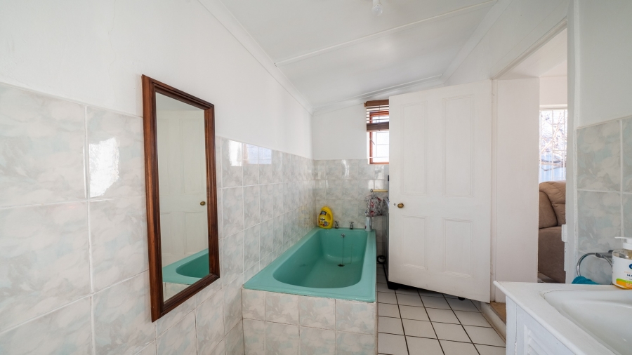 Commercial Property for Sale in Knysna Central Western Cape